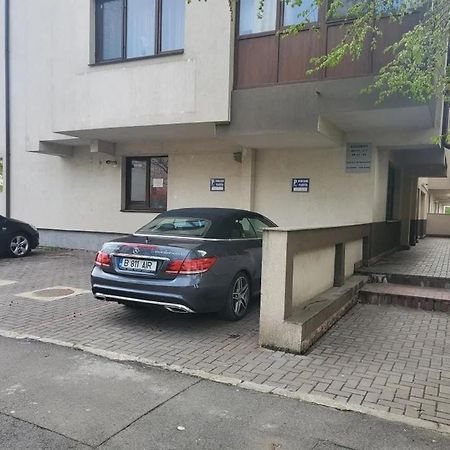Morii Lake Special Apartment Bucureşti Ngoại thất bức ảnh