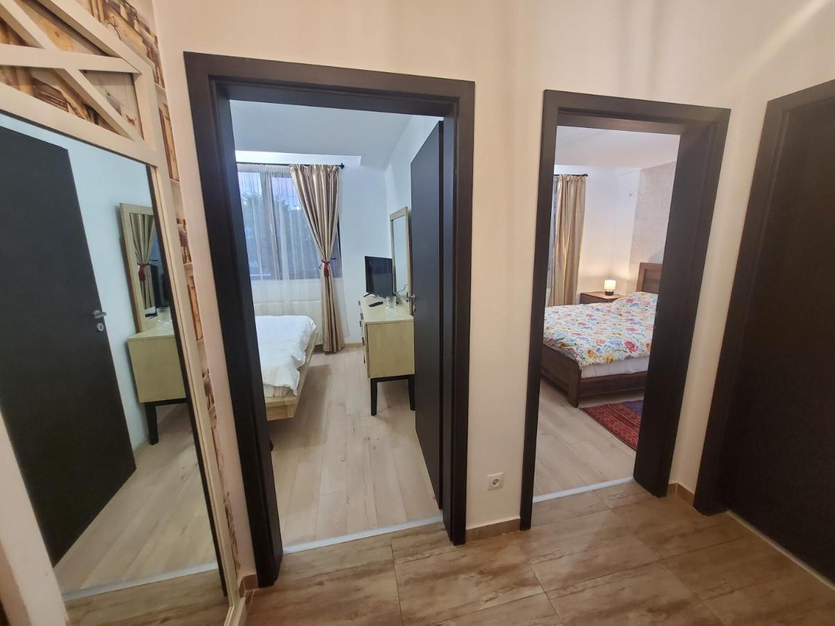 Morii Lake Special Apartment Bucureşti Ngoại thất bức ảnh