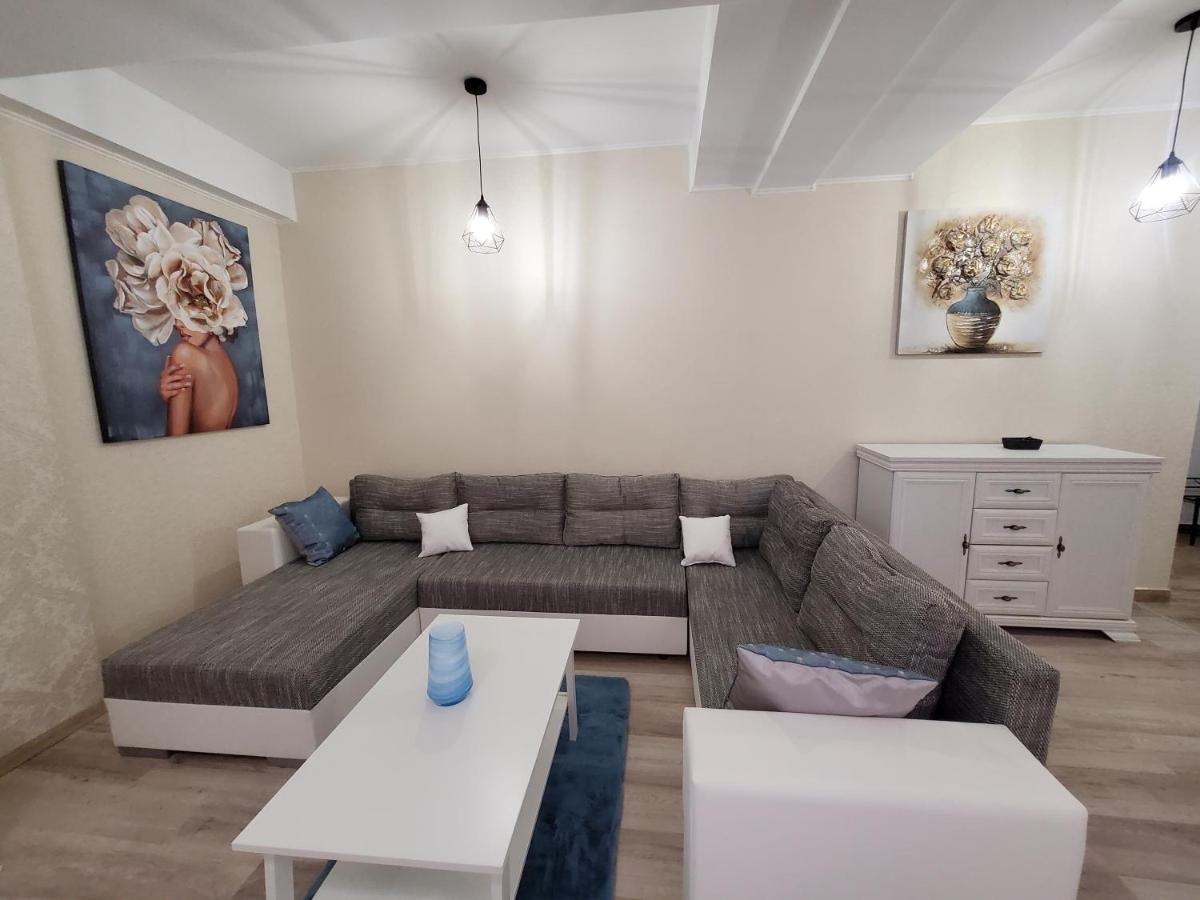 Morii Lake Special Apartment Bucureşti Ngoại thất bức ảnh