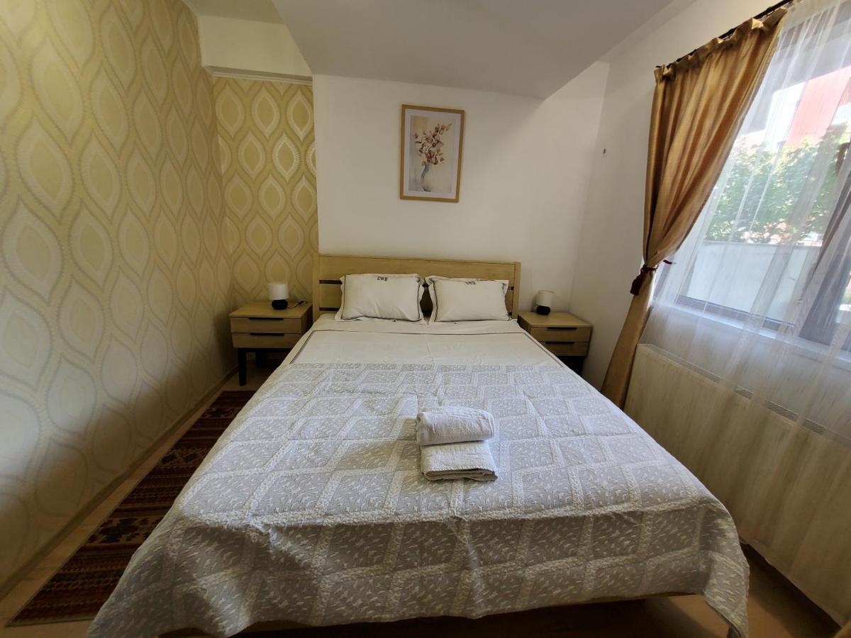 Morii Lake Special Apartment Bucureşti Ngoại thất bức ảnh